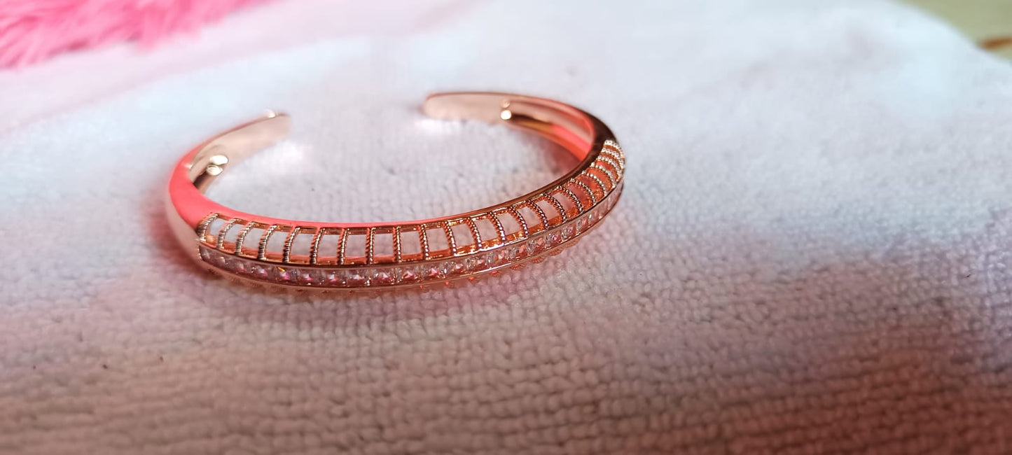 Trendy Trolley Rosegold Diamond Centre Kada for Women & Girls | 18K Rose Gold Plated Anti-Tarnish Waterproof Hypoallergenic Adjustable Kada
