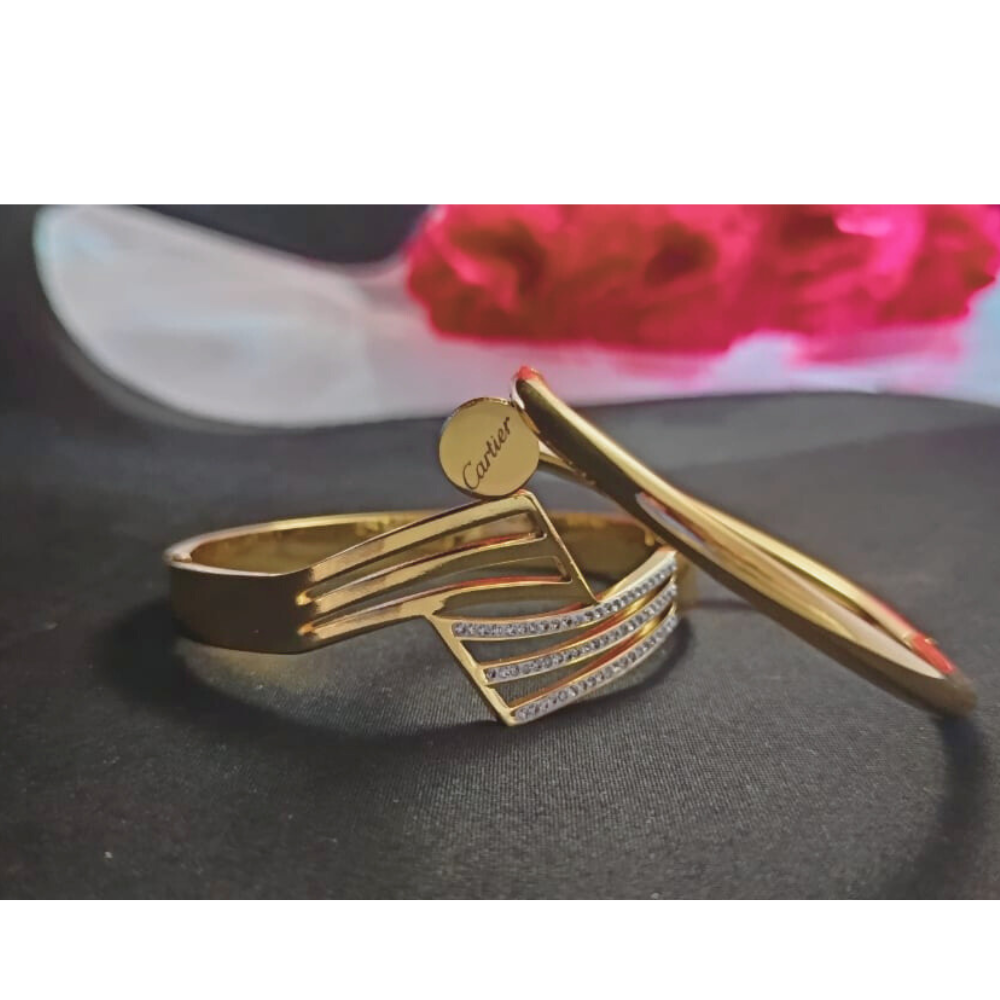 TrendyTrolley Stylish 2 Pc Kada Set – Simple Gold Kada & Zigzag Design Kada | Minimal Elegance with Modern Pattern for Daily & Festive Wear | Anti-Tarnish | Waterproof Jewellery