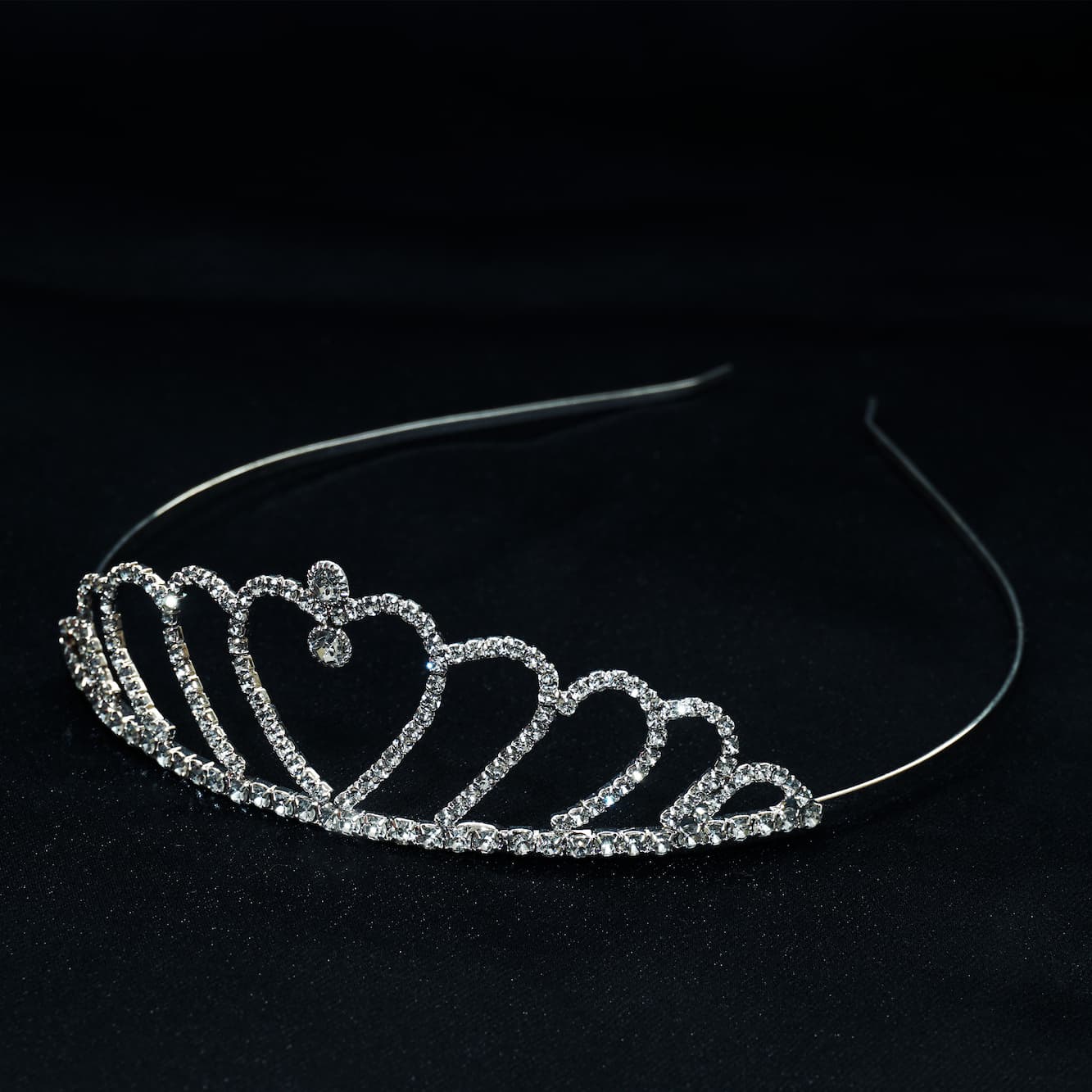 Decofy Royal Heart Tiara – Sparkling Crown for Girls & Women