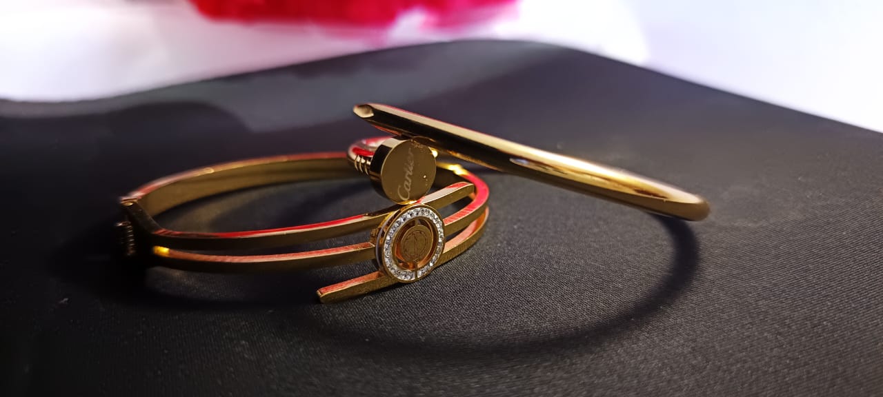 TrendyTrolley Elegant 2 Pc Kada Set – Single Gold Kada & Circle Centre Kada | Minimal Modern Design for Daily & Festive Wear | Skin-friendly | Anti-Tarnish | Waterproof Jewellery